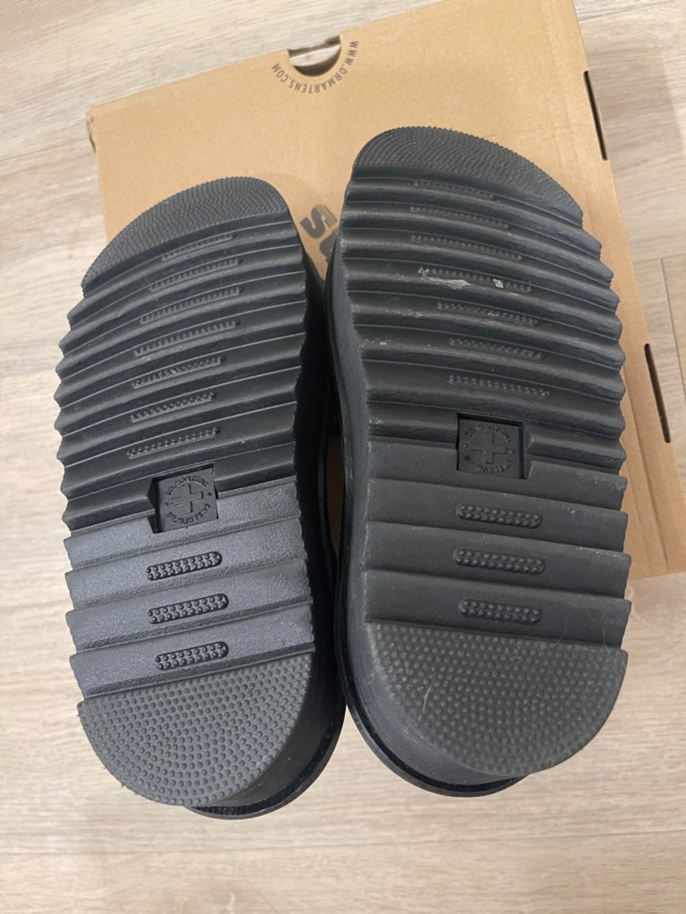DOC MARTENS VOSS Platform - Picture 4 of 6